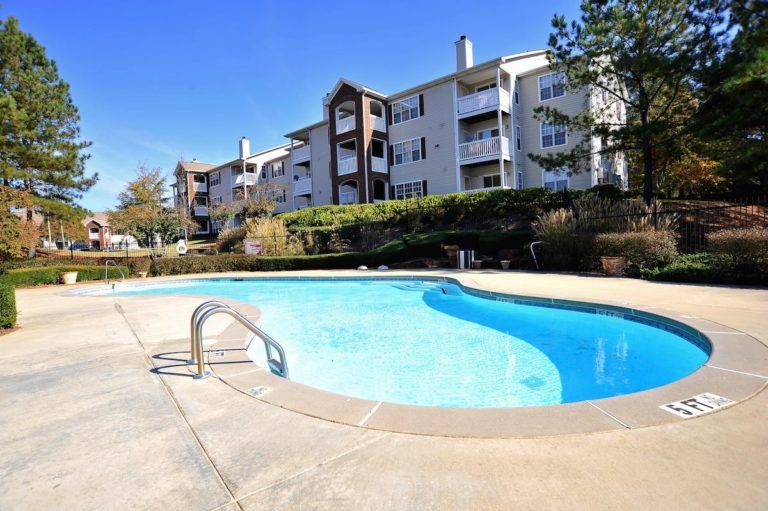 bridges of kennesaw pool